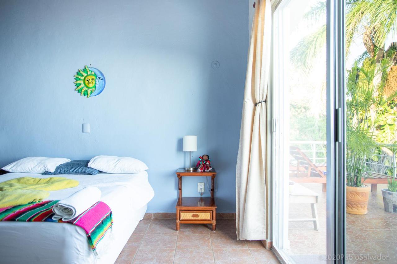 Casa Sol Y Luna Bacalar Bed and Breakfast Eksteriør billede